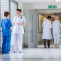 Oms espana queda fuera del top 20 de medicos por habitante en la decada 3048 620x368